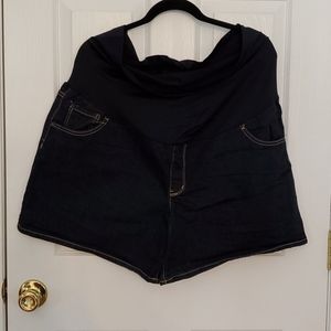 Liz Lange Maternity Shorts
